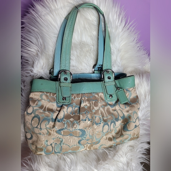 Coach purse - Picture 2 of 16